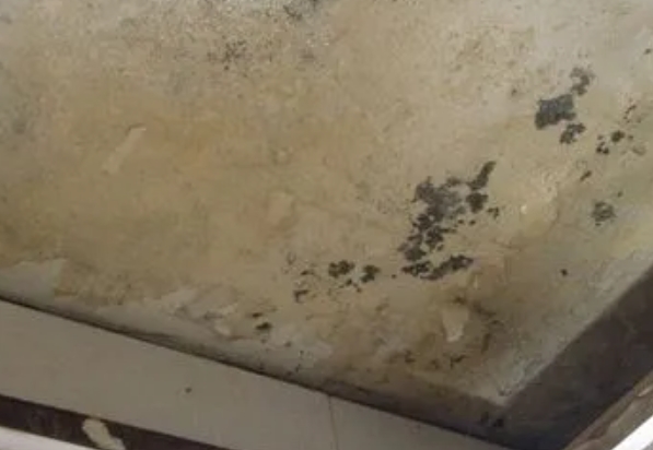 灵寿阳台漏水维修公司分享下灵寿卫生间渗水维修需要注意哪些问题。